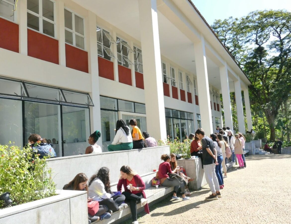 Programa do Colégio Brasileiro de Cirurgiões promove atualização científica e integração entre profissionais da capital e do interior do Estado do Rio de Janeiro